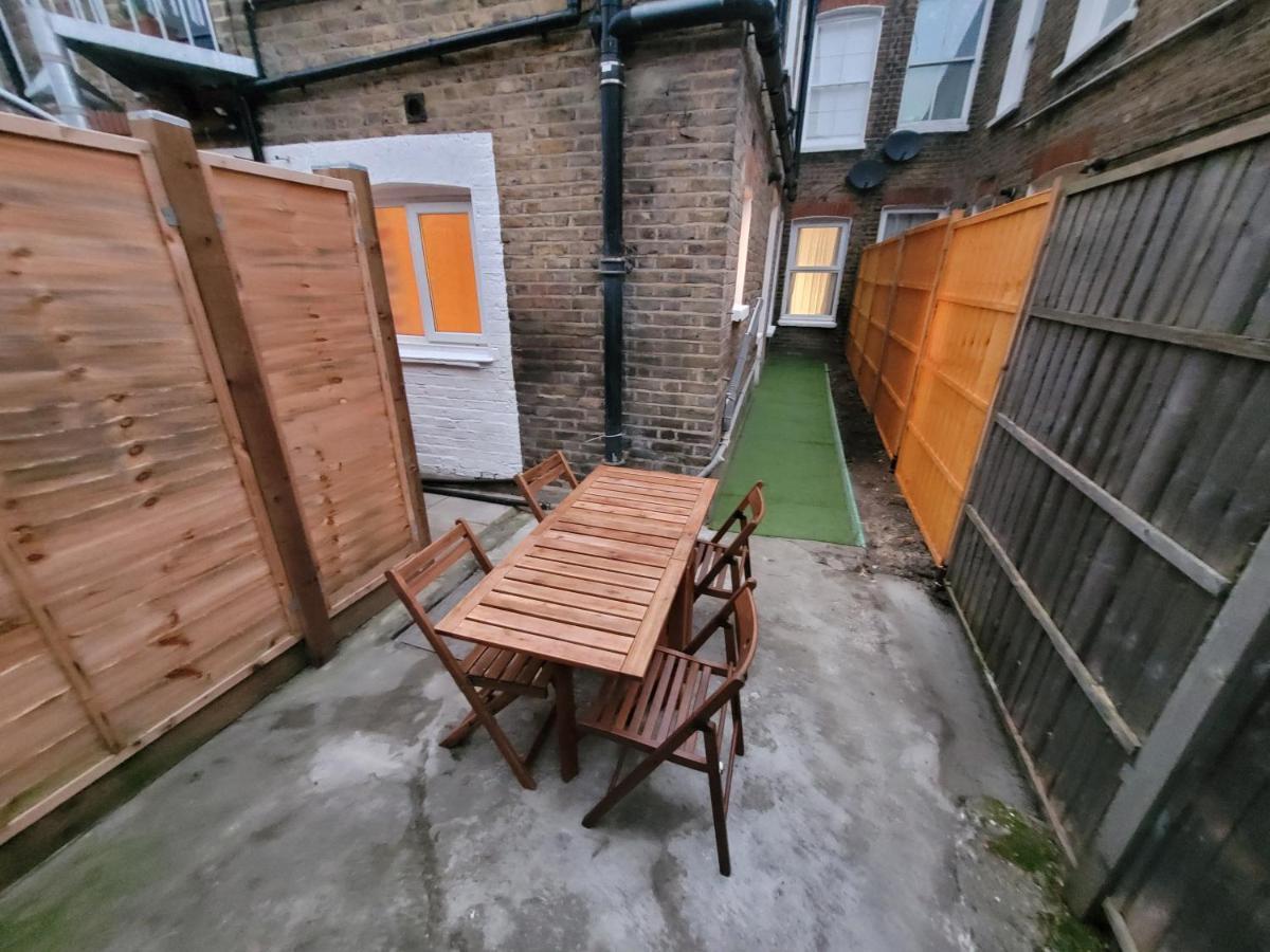 Spacious 2 Bedroom House In Central London With Garden Εξωτερικό φωτογραφία